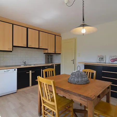度假居 Modern Holiday In Malmedy With A Garden