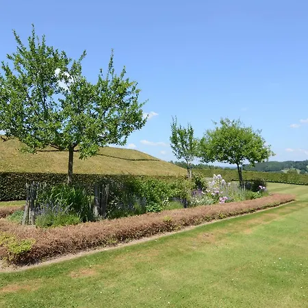 Modern Holiday In Malmedy With A Garden 度假居 *